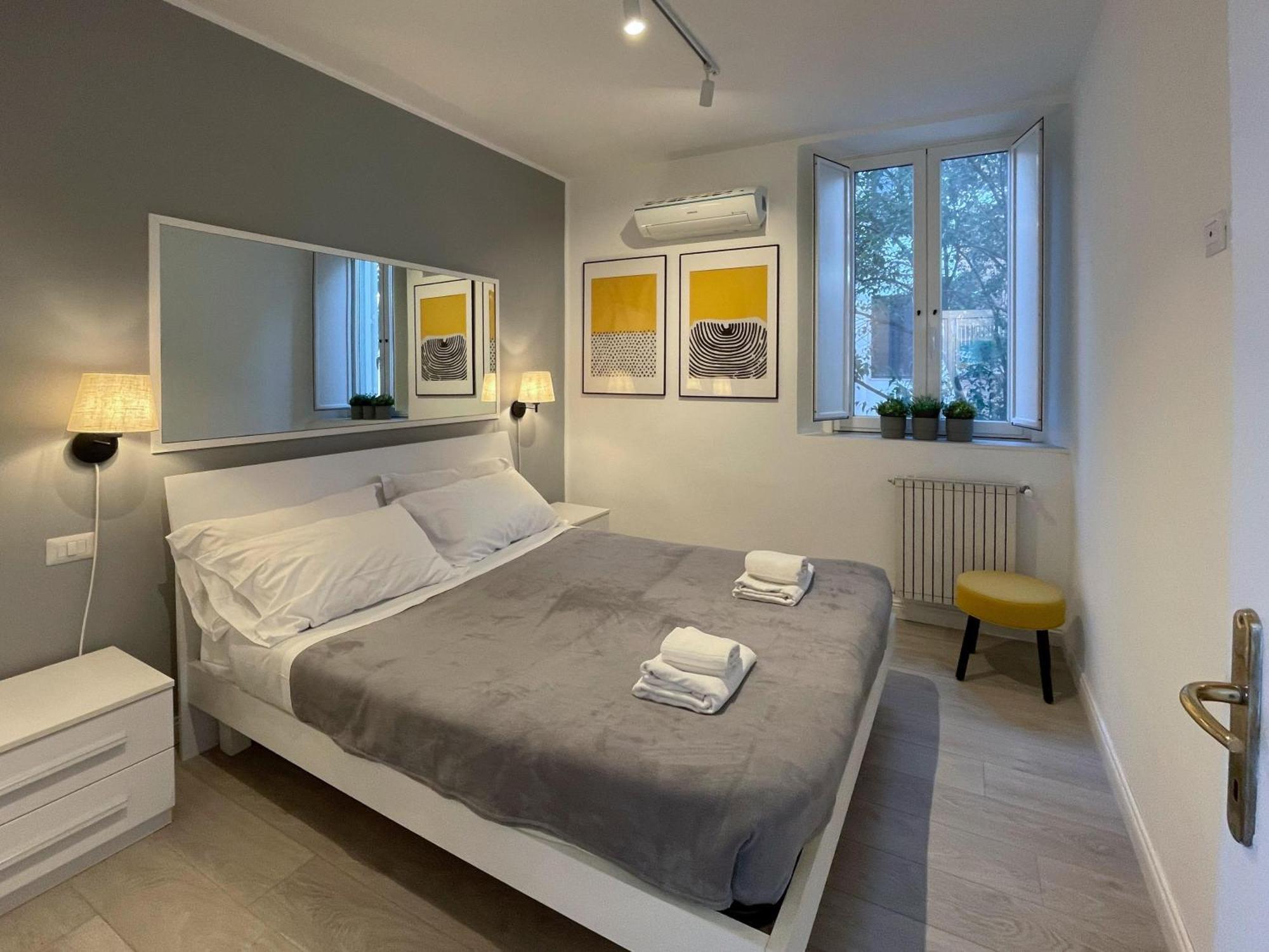Appartement Vatican 317 *